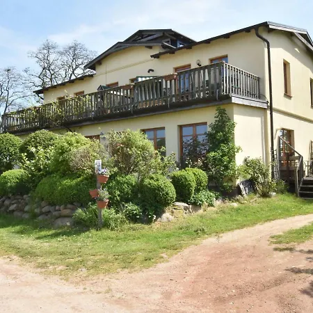 Luxurious Holiday In Stove With Waterfront Villa *