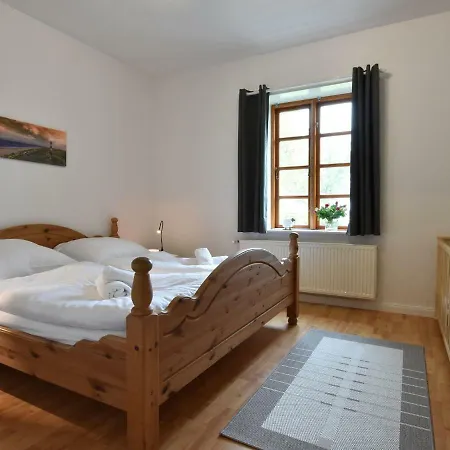 Luxurious Holiday In Stove With Waterfront Villa Gustow (Nordwestmecklenburg)