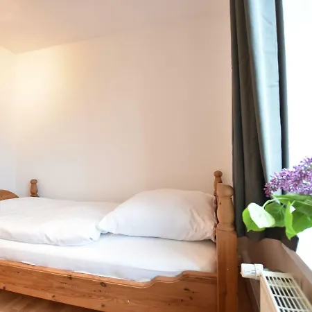Luxurious Holiday In Stove With Waterfront Villa *