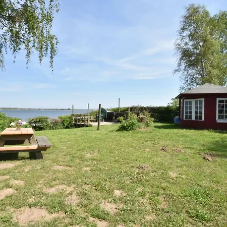 Luxurious Holiday In Stove With Waterfront * Gustow (Nordwestmecklenburg)