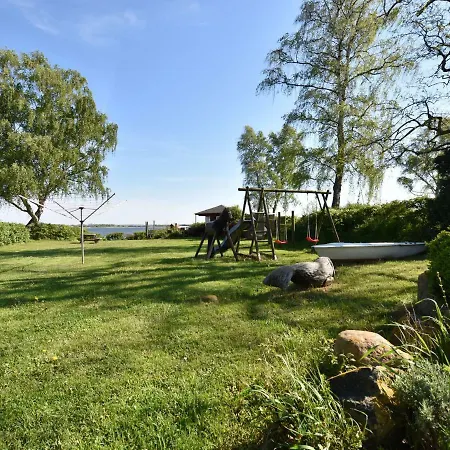 Luxurious Holiday In Stove With Waterfront Villa Gustow (Nordwestmecklenburg)