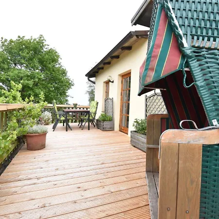 Luxurious Holiday In Stove With Waterfront Villa *